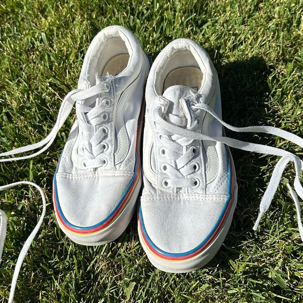 white vans with rainbow trim sneakers